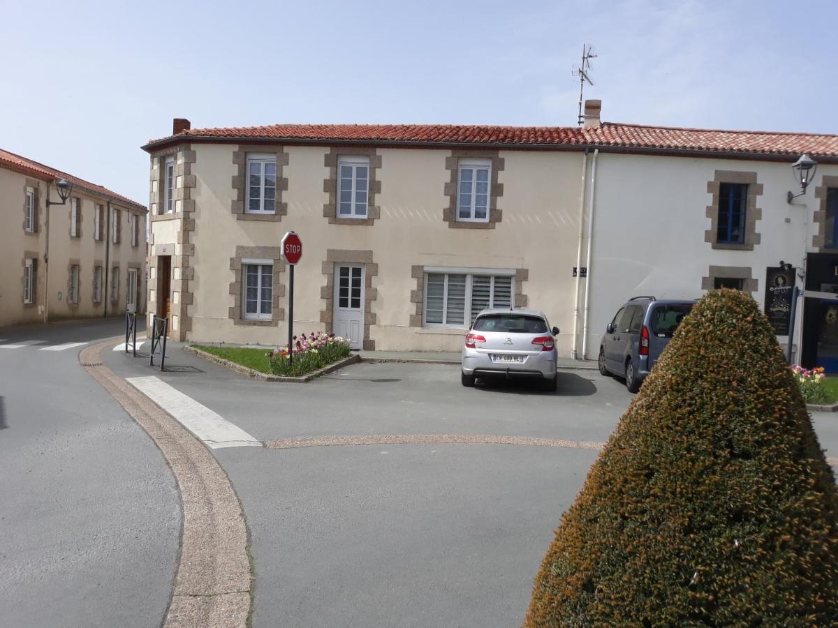 Gite De La Fontaine Marsi Saint-Mars-la-Réorthe Exterior foto